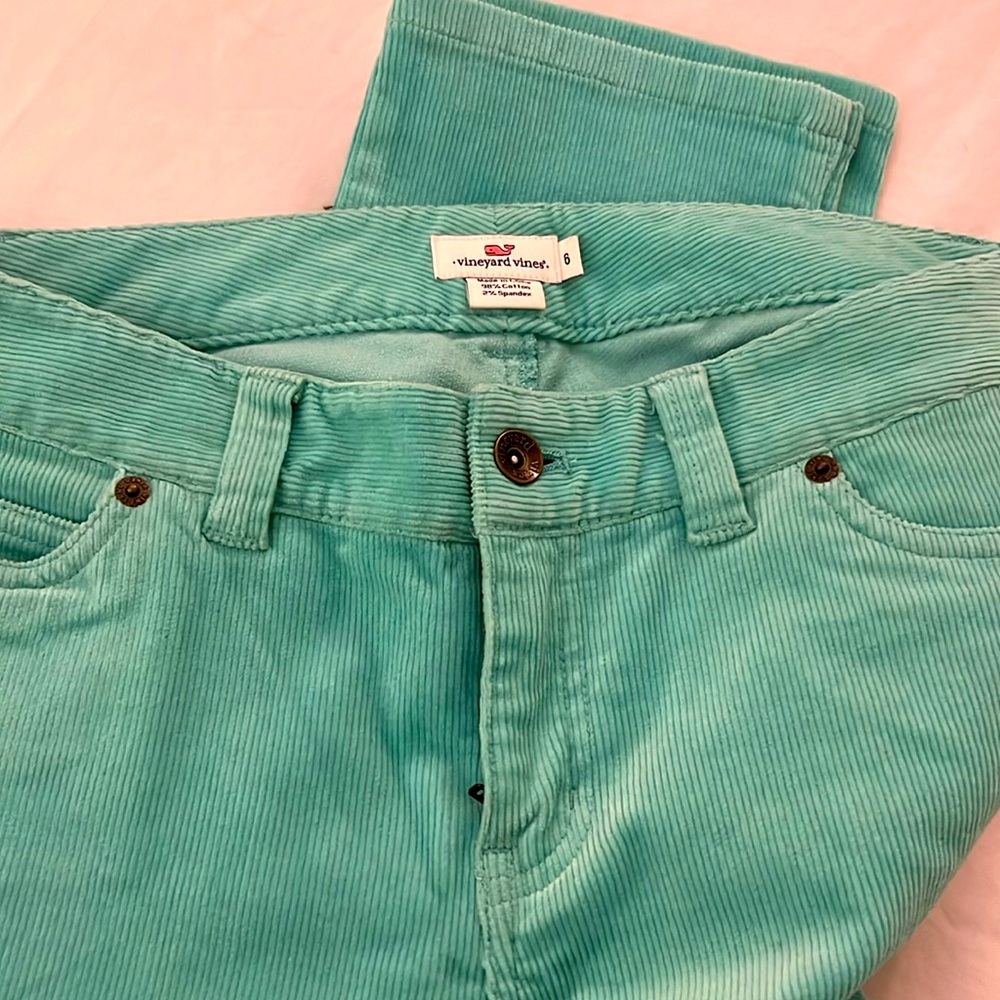 Vineyard Vines Women’s size 6 Corduroy Pants